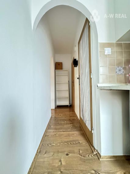 ☎️  0918/197 701  Na prenájom 1 izbový byt s balkónom a pivnicou v meste Dunajská Streda, časť Nová Ves - 36 m2