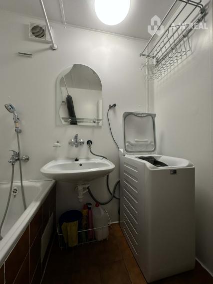 ☎️  0918/197 701  Na prenájom 1 izbový byt s balkónom a pivnicou v meste Dunajská Streda, časť Nová Ves - 36 m2