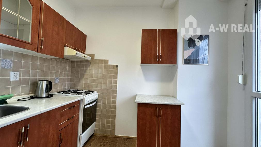 ☎️  0918/197 701  Na prenájom 1 izbový byt s balkónom a pivnicou v meste Dunajská Streda, časť Nová Ves - 36 m2