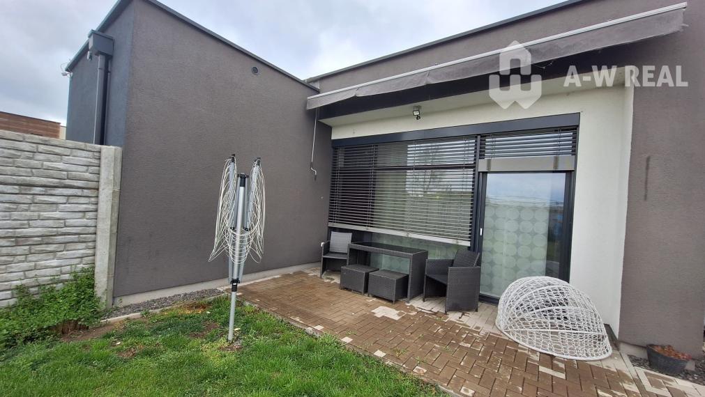 Dizajnový 4-izbový rodinný dom v Miloslavove - Alžbetín dvor