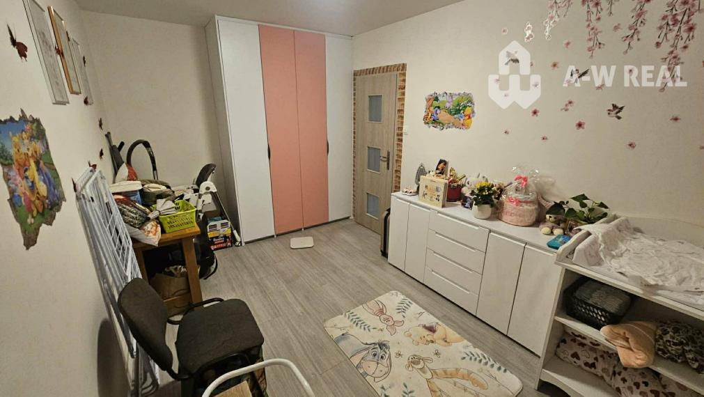 📞0903 509 294 Zrekonštruovaný 3-izbový byt s balkónom v DS