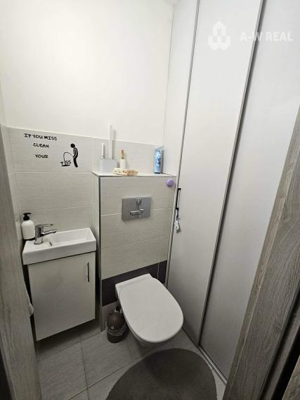 📞0903 509 294 Zrekonštruovaný 3-izbový byt s balkónom v DS