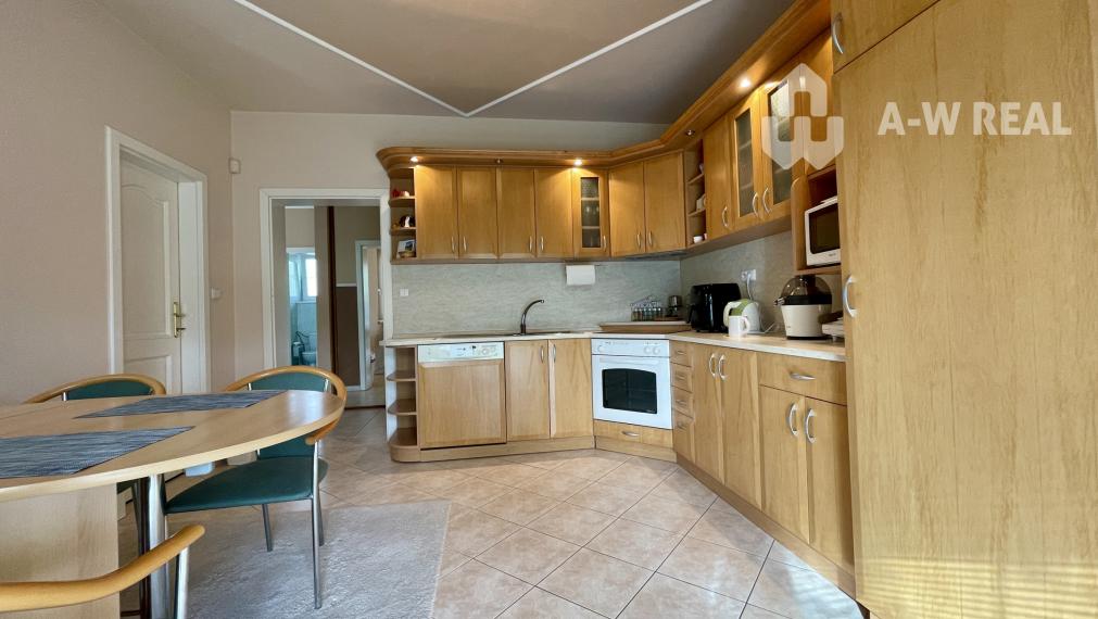 ☎️ 0918/197 701 NA  PREDAJ:  VÝRAZNÁ ZĽAVA - Rodinná vila vedľa mesta Dunajská Streda