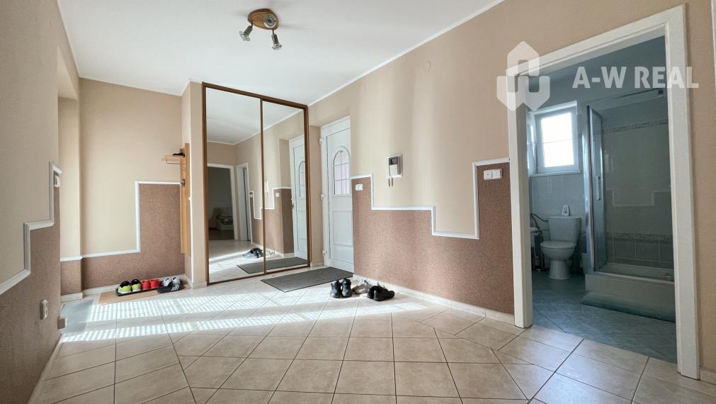 ☎️ 0918/197 701 NA  PREDAJ:  VÝRAZNÁ ZĽAVA - Rodinná vila vedľa mesta Dunajská Streda