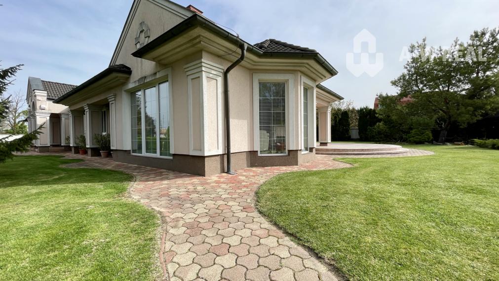 ☎️ 0918/197 701 NA  PREDAJ:  VÝRAZNÁ ZĽAVA - Rodinná vila vedľa mesta Dunajská Streda