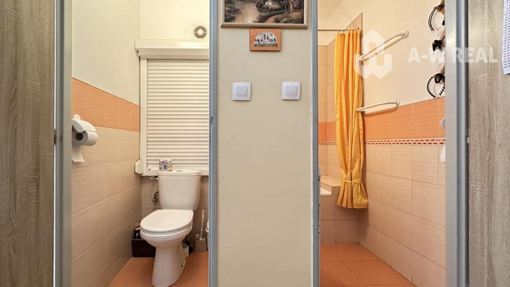 ☎️ 0918/197 701 NA PREDAJ EXKLUZÍVNE  : 1 izbový byt s loggiou  ( 38,40 m2 ) na Neratovickom námestí  - Dunajská Streda