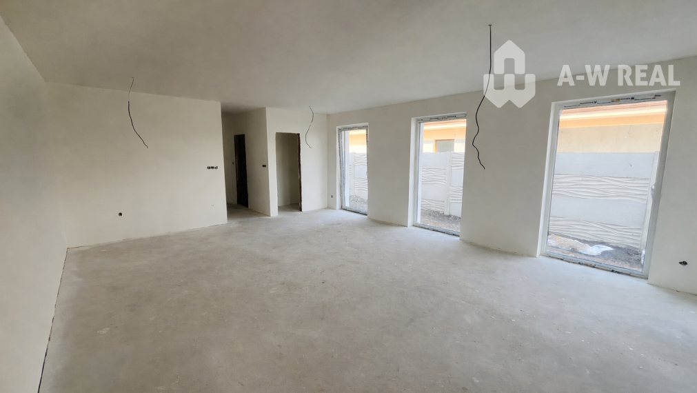 Luxusný dvojdom na predaj v obci Michal na Ostrove