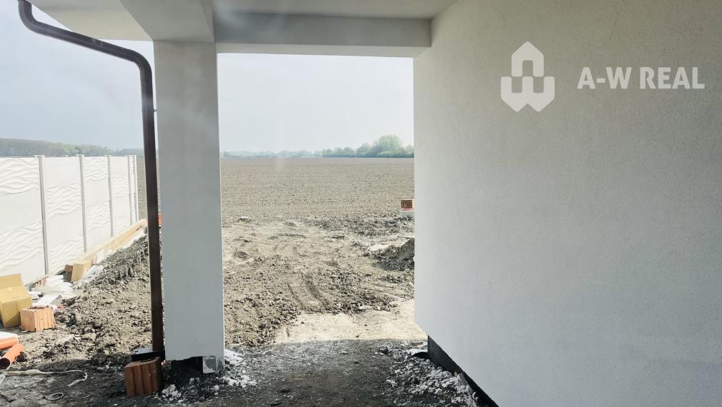 Luxusný dvojdom na predaj v obci Michal na Ostrove