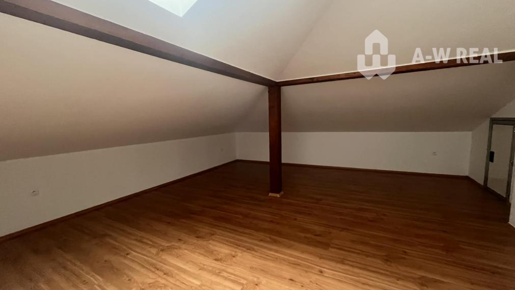 ☎️ 0918/197 701 Na predaj 3 izbový byt s vlastným plynovým kúrením a s vlastným parkovaním na ulici Záhradníckej v Dunajskej Strede