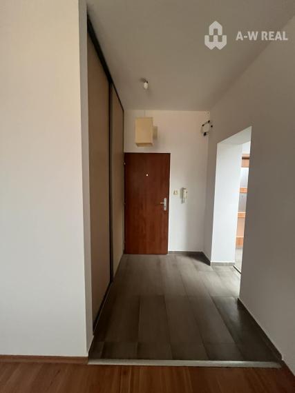 ☎️ 0918/197 701 Na predaj 3 izbový byt s vlastným plynovým kúrením a s vlastným parkovaním na ulici Záhradníckej v Dunajskej Strede