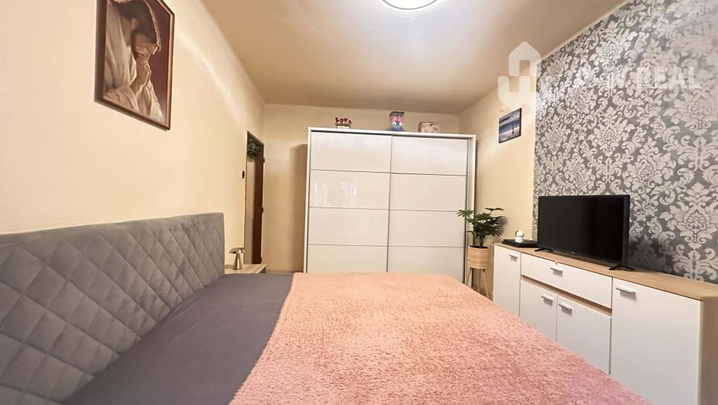 ☎️0918197701  REZERVOVANÉ     Na predaj 2 izbový byt na Kukučínovej ulici v Dunajskej Strede