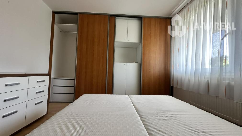 ☎️0918197701  NA PREDAJ 3-izbový byt Šamorín – kúpou voľný, balkón,  Dunajská ul.