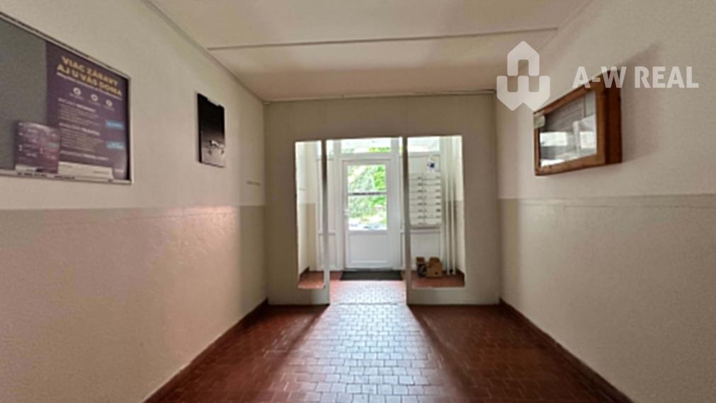 ☎️0918197701 Na predaj kompletne zariadený 3 izbový byt s klimatizáciou aj s balkónom v Dunajskej Strede