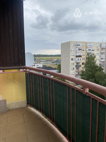 Na prenájom priestranný, krásny a kompletne  zariadený 1 izbový byt s balkónom  vo východnej časti mesta  Dunajská  Streda
