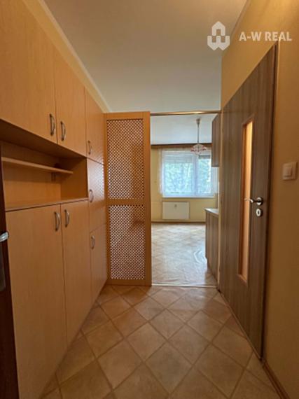 ☎️ 0918/197 701 NOVÁ CENA !!!!  108000,- EUR  NA PREDAJ EXKLUZÍVNE  : 1 izbový byt s loggiou  ( 38,40 m2 ) na Neratovickom námestí  - Dunajská Streda