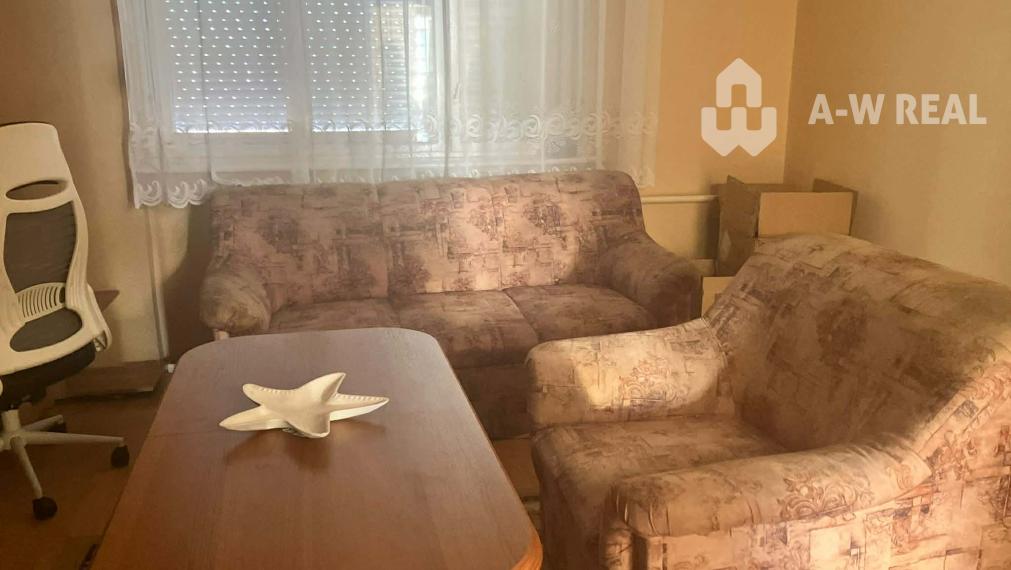 ☎️0918197701 - Na predaj poschodový rodinný dom v pôvodnom stave v obci Vydrany / DOHODA MOŽNÁ