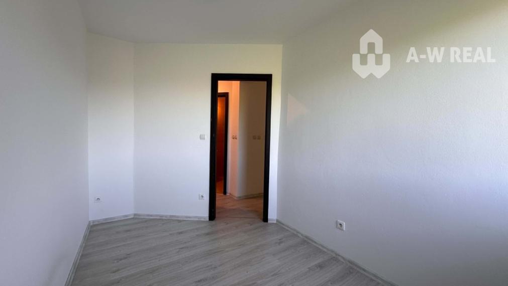 NA PREDAJ 3-izbový byt v Lehniciach s vlastným kúrením a s parkovaním