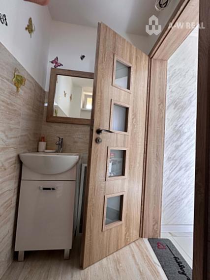 ☎️ 0918/197 701  🏡 Luxusný 7-izbový dom vo Veľkom Mederi – Bývanie bez investícií či skvelý biznia