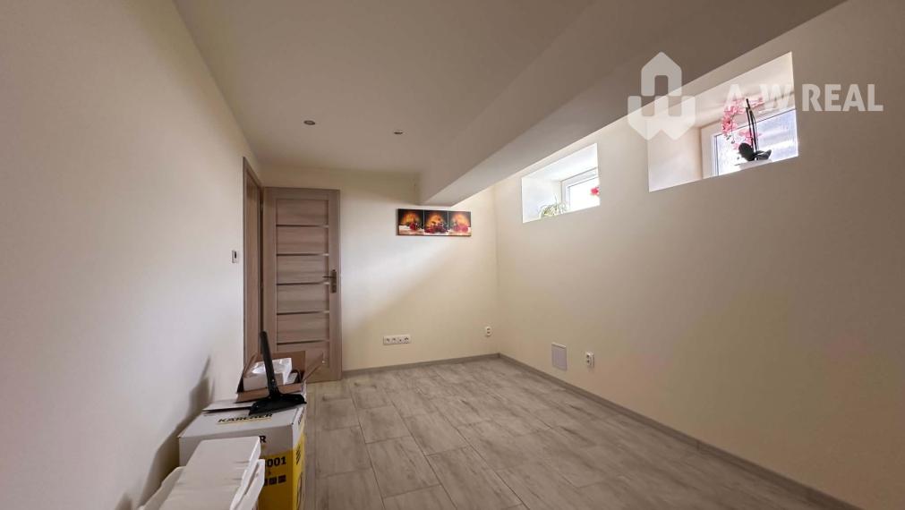 ☎️ 0918/197 701  🏡 Luxusný 7-izbový dom vo Veľkom Mederi – Bývanie bez investícií či skvelý biznia