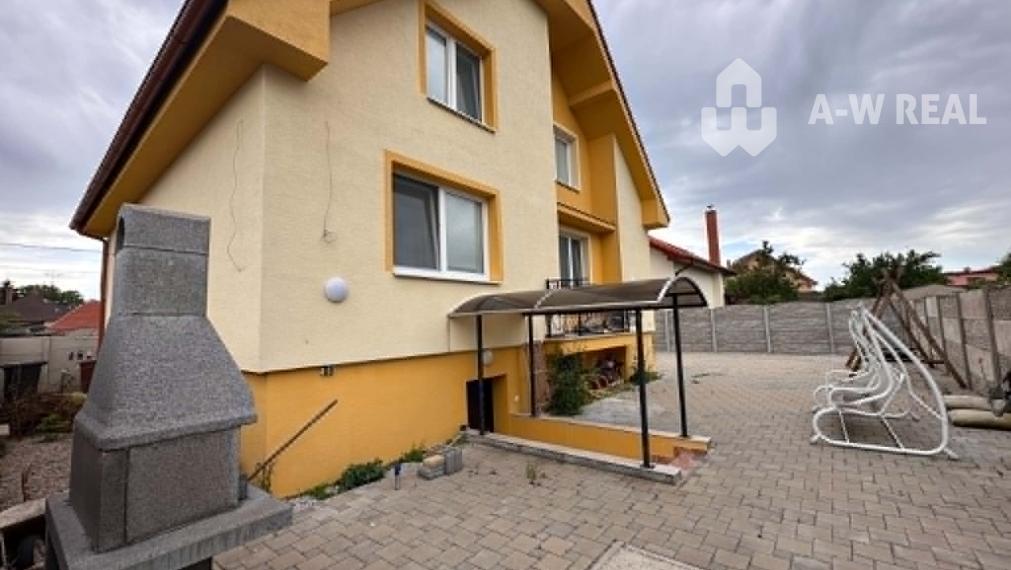 ☎️ 0918/197 701  🏡 Luxusný 7-izbový dom vo Veľkom Mederi – Bývanie bez investícií či skvelý biznia