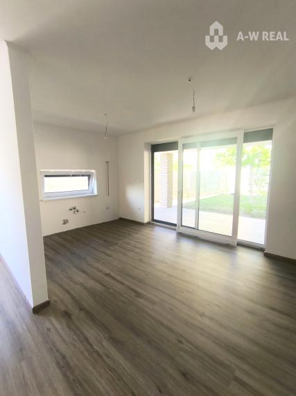 EXKLUZÍVNA PONUKA  3izbový rodinný dom v obci Orechová Potôň