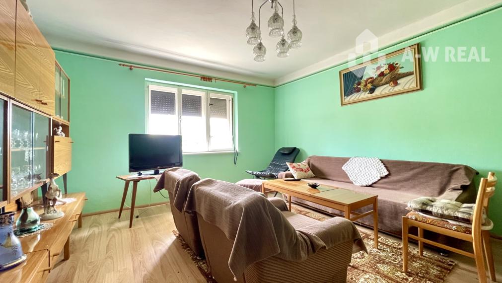 A-W REAL | RODINNÝ DOM NA PREDAJ V TICHEL ČASTI OBCE MALÉ DVORNÍKY