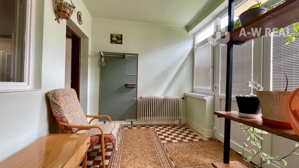 A-W REAL | RODINNÝ DOM NA PREDAJ V TICHEL ČASTI OBCE MALÉ DVORNÍKY