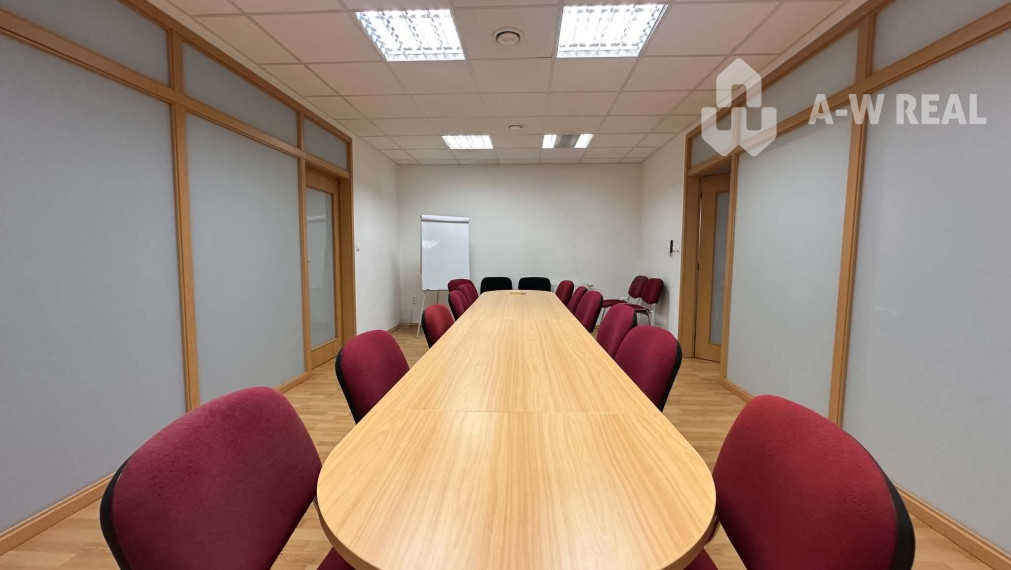 ☎️0918197701 Na prenájom kancelárie s terasou v centre mesta DS - 42,38 m2