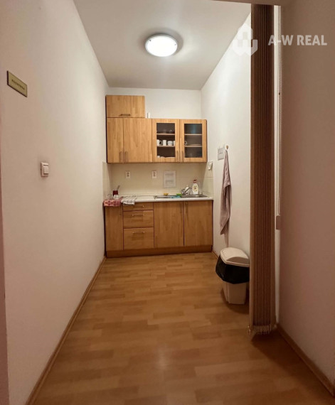 ☎️0918197701 Na prenájom kancelárie s terasou v centre mesta DS - 42,38 m2