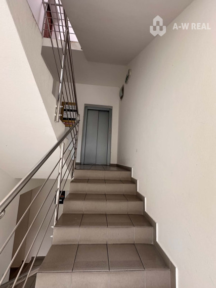☎️0918197701 Na prenájom samostatná kancelária v centre Dunajskej Stredy  - 15,16 m2