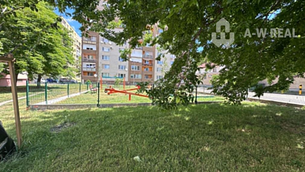☎️ 0918/197 701   NA PREDAJ 4 izbový byt v centre mesta v Top lokalite - Radničné námestie - Dunajská Streda