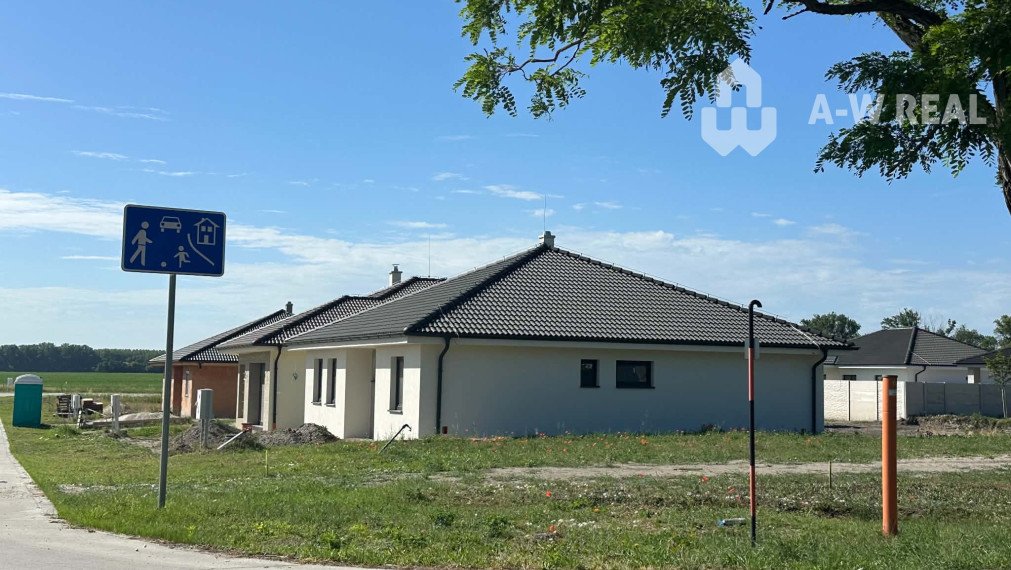 ☎️0918197701 Na predaj novostavba 4-izbového rodinného domu v obci Povoda – len pár minút od Dunajskej Stredy