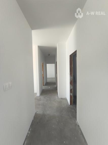 Moderný 4-izbový rodinný dom (dvojdom) v obci Vrakúň