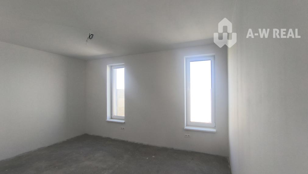 Moderný 4-izbový rodinný dom (dvojdom) v obci Vrakúň