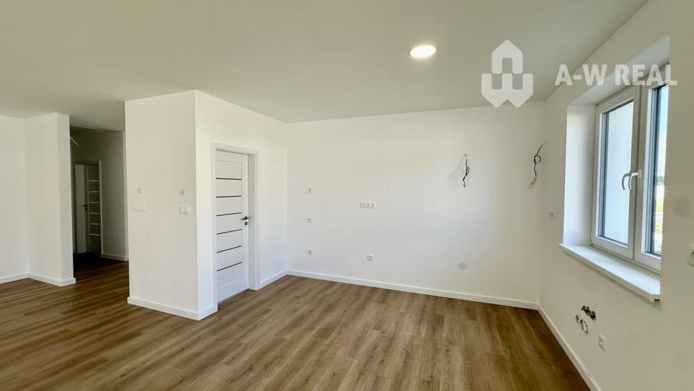 ☎️0917656551📞 Elegantný a priestranný 4-izbový rodinný dom na predaj v najvyhľadávanejšej časti mesta Dunajská Streda FLORIDA VILLA PARK!!!
