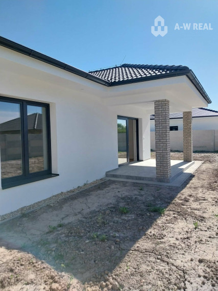 ☎️0917656551📞 Elegantný a priestranný 4-izbový rodinný dom na predaj v najvyhľadávanejšej časti mesta Dunajská Streda FLORIDA VILLA PARK!!!