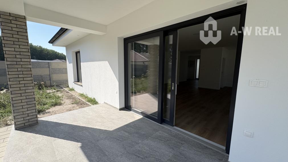 ☎️0917656551📞 Elegantný a priestranný 4-izbový rodinný dom na predaj v najvyhľadávanejšej časti mesta Dunajská Streda FLORIDA VILLA PARK!!!