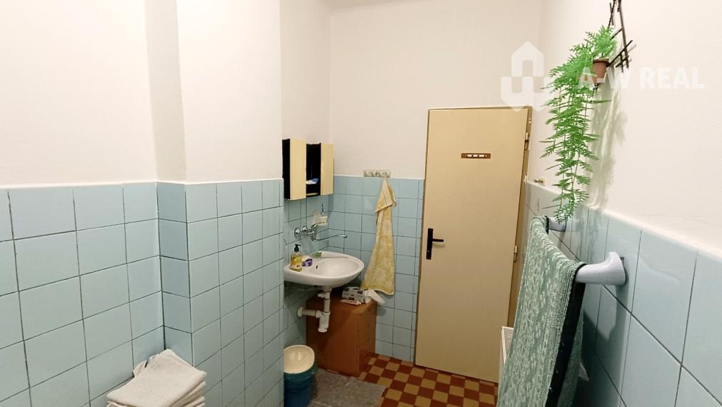 EXKLUZÍVNE LEN U NÁS - 4-izbový rodinný dom - Orechová Potôň