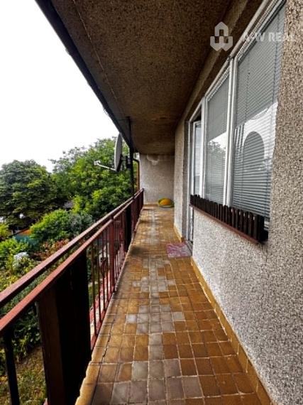 ☎️ 0918197701  Bývanie bez kompromisov v Kútnikoch: Veľkorysý rodinný dom s oázou pokoja, garážou a obrovským potenciálom