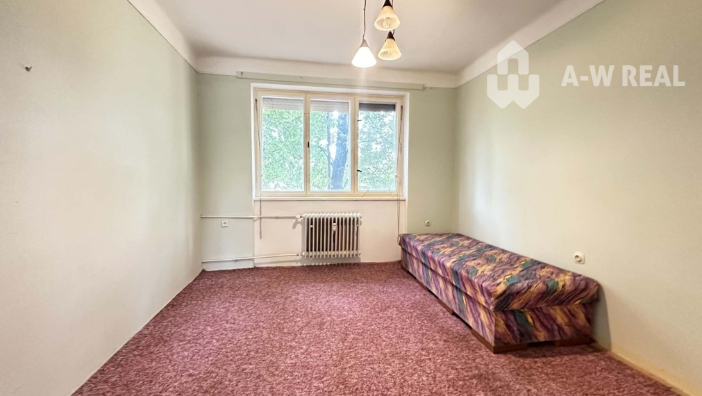 Prerobte si bývanie podľa vlastných predstáv! Veľký 3i byt (80 m²) s loggiou na sídlisku Západ