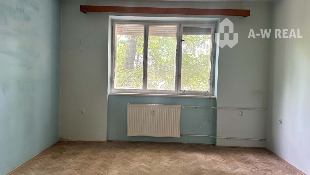 Prerobte si bývanie podľa vlastných predstáv! Veľký 3i byt (80 m²) s loggiou na sídlisku Západ