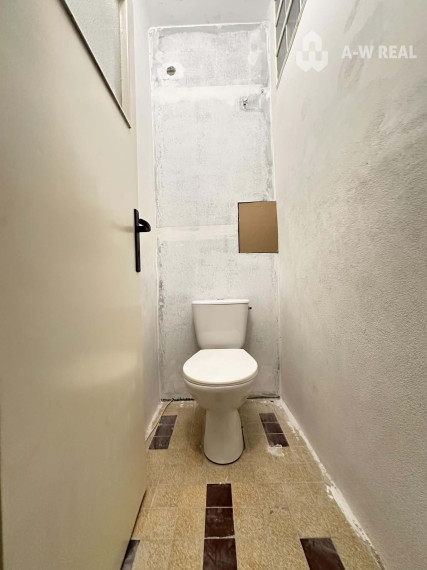 Prerobte si bývanie podľa vlastných predstáv! Veľký 3i byt (80 m²) s loggiou na sídlisku Západ