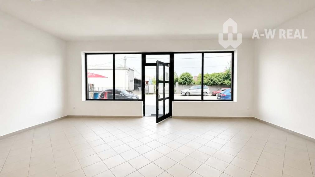 ☎️0918197701 NA PREDAJ   Multifunkčný obchodný priestor (350 m²) na frekventovanej ulici vo Veľkom Mederi