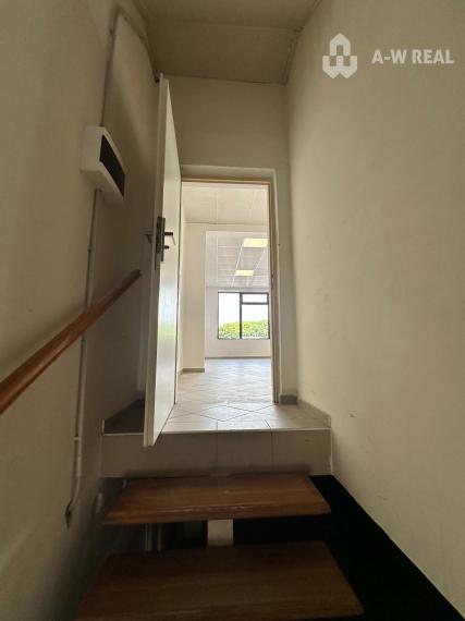 ☎️0918197701 NA PREDAJ   Multifunkčný obchodný priestor (350 m²) na frekventovanej ulici vo Veľkom Mederi