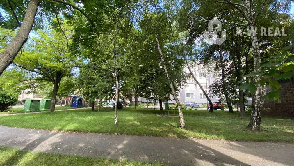☎️ 0918197701 Na prenájom  zariadený 1 izbový byt  na sídlisku západ na ul. Generála  Svobodu  v Dunajskej Strede