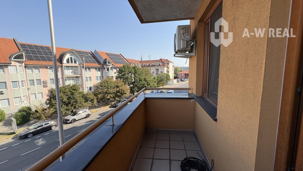 PRENÁJOM: ☎️0917656551📞Výnimočný, veľkometrážny 3-izbový byt na prenájom v polyfunkčnom dome DUNA PALÁC v Dunajskej Strede na Galantskej ceste