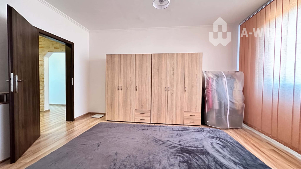 ☎️ 0918197701 Na predaj priestranný, svetlý  a kompletne zariadený 3-izbový byt s loggiou aj s klimatizáciou  vo Veľkom Mederi / ul. Komárňanská