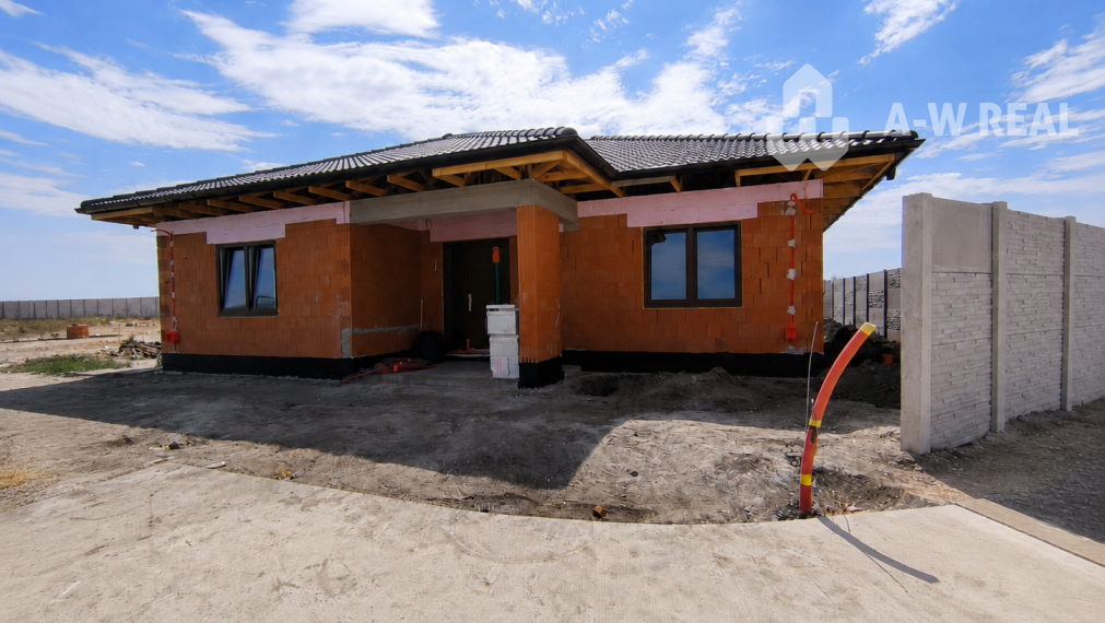 Dizajnový 4-izbový bungalov s tepelným čerpadlom - Horná Potôň