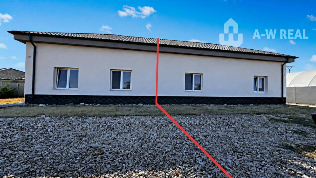 Na predaj 2-izb. byt v dvojdome (110 m²) v štandarde s krbom – Možnosť kúpy celého dvojdomu!   Zemianska Olča
