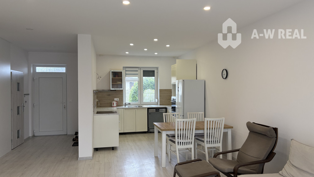 ☎️0917656551📞 Prenájom od 1.9. 2026:  Pekný, moderný 3-izbový rodinný dom v Dunajskej Strede